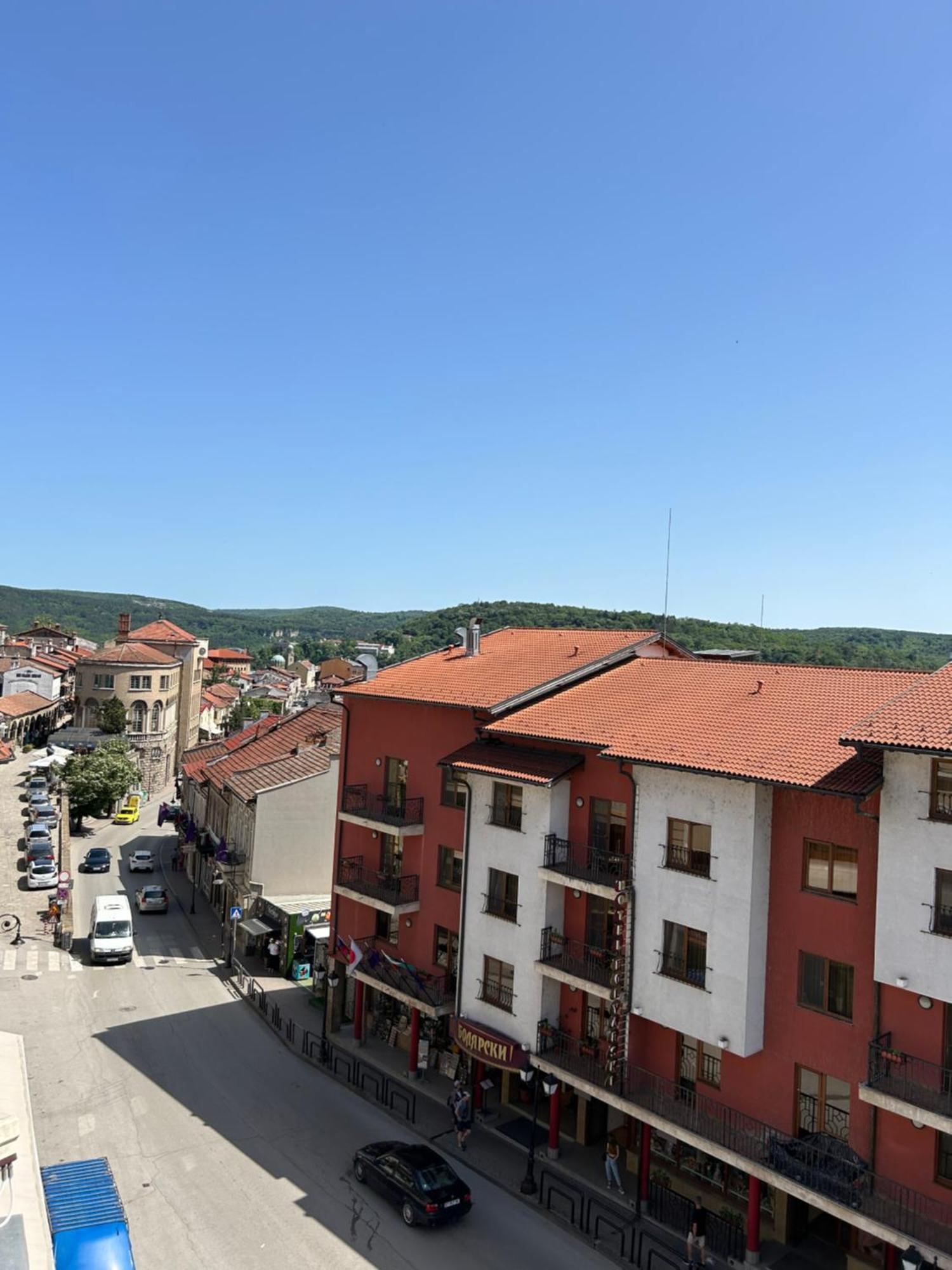 Victoria Hotel Rooms & Victoria Apartment Veliko Tŭrnovo Exterior photo